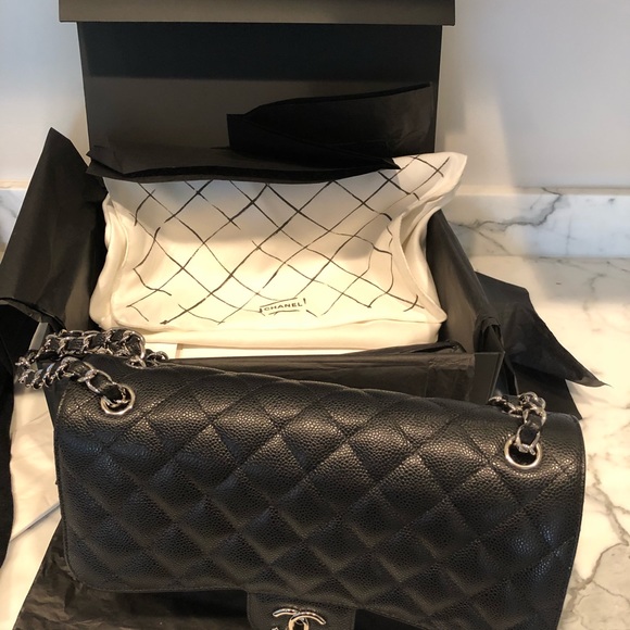 Chanel classic caviar double flap jumbo handbag - Picture 2 of 4